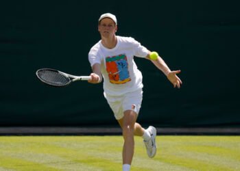 Jannik Sinner Makes Surprise Pre-Wimbledon Move, Parts Ways with Two Key Members of His Team