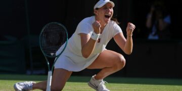 Anisimova Reaches First Wimbledon Final After Thrilling Win Over Sabalenka