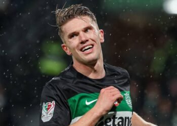 Arsenal Signs Prolific Striker Viktor Gyokeres in Blockbuster Deal