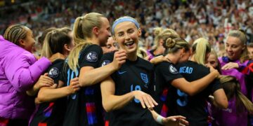 England beat Italy in extra time to reach Women’s Euro 2025 final