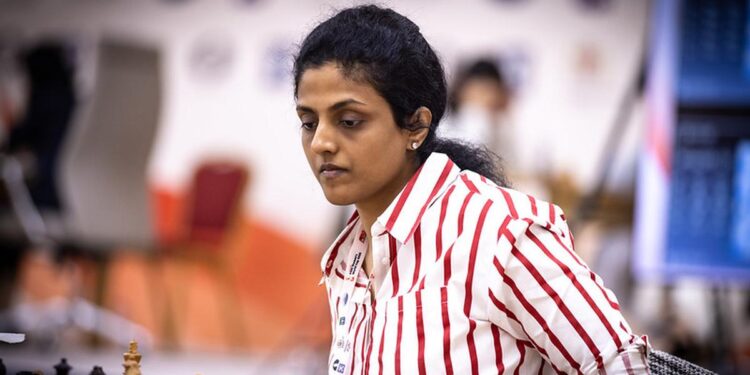 Indian Chess Contingent Grows: Vaishali and Harika Battle Through Tie-Breaks to Pre-Quarterfinals