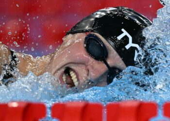 How Does Katie Ledecky Maintain Her Unrivaled Dominance in the 1500m Freestyle?