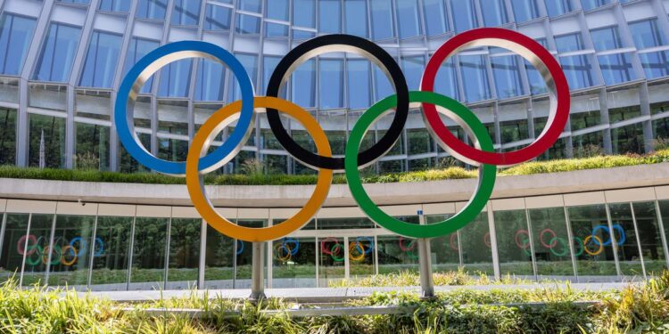 Marcus Rashford Joins Barcelona on Loan from Manchester United with Option to Buy