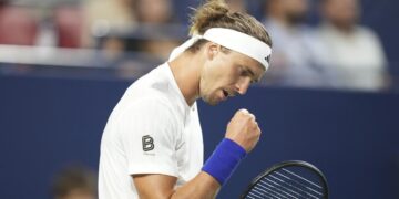 Alexander Zverev Marks Storming Return at ATP Toronto Masters