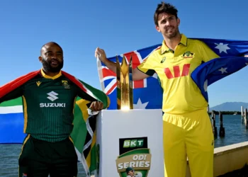 SA face AUS in a three-match ODI series