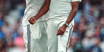 Former India cricketer and commentator Dinesh Karthik endorsed McCullum’s revised pick, stating that Siraj’s relentless effort in a batter-dominated series was deserving of the accolade.