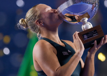 Unbeaten in Finals: Shnaider Claims Monterrey Title in All-Russian Duel