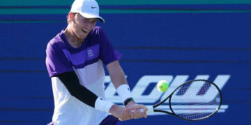 Sebastian Korda Advances to Winston-Salem Semifinals in Comeback Win