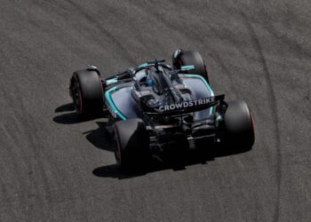 Mercedes Bins Faulty Upgrade, Eyes Return to Form After F1 Summer Break