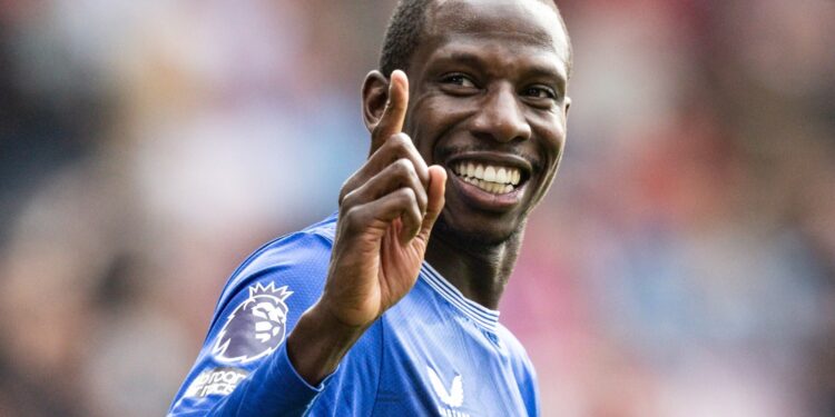 Former Everton Midfielder Abdoulaye Doucoure Joins Saudi Pro League Newcomers Neom