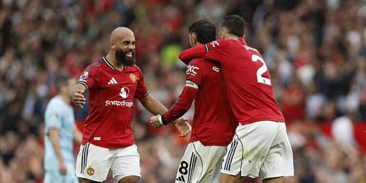 How Manchester United Overcame Their Own Mistakes to Snatch a Win Against Burnley