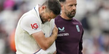 Chris Woakes Injury Worsens England’s Woes in Final Test