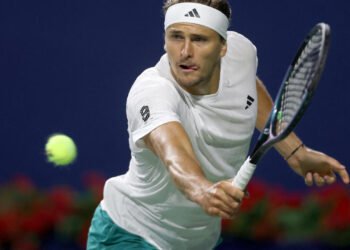 Zverev Halts Popyrin’s Title Defense, Marches into Toronto Masters Semifinals