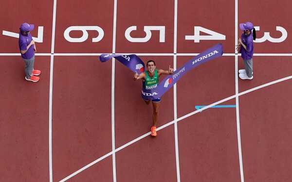 Caio Bonfim Claims First World Gold in Men’s 20km Race Walk at Tokyo 2025