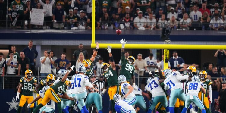 Cowboys and Packers Battle to Tie in High-Scoring Thriller