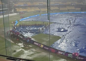 Rain Halts New Zealand’s Chase Against Sri Lanka in CWC25 Thriller