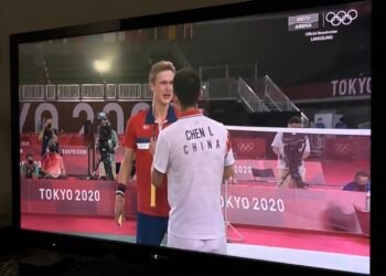 Tears of Triumph: Axelsen’s Epic Comeback at Denmark Open
