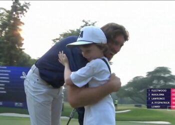 Tommy Fleetwood Seals Emotional India Triumph — Fulfills His Son’s Dream with Heartfelt Hug on the 18th Green