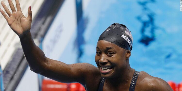 Breaking Barriers in the Pool: Simone Manuel’s Journey That Redefined U.S. Swimming