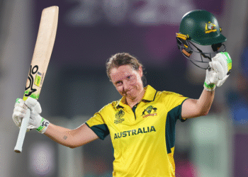 Australia skipper Alyssa Healy ruled out of England clash with minor calf strain