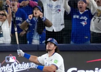Blue Jays Crush Dodgers with Historic Sixth-Inning Explosion to Take Game 1 of the World Series
