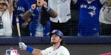 Blue Jays Crush Dodgers with Historic Sixth-Inning Explosion to Take Game 1 of the World Series