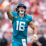 Lawrence’s ‘panic’ play seals Jaguars win