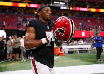 Robinson Runs Riot as Falcons Shock Bills