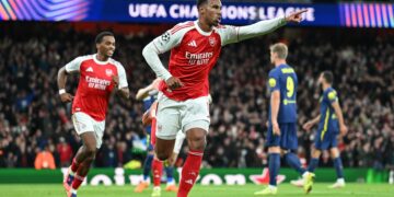 Arsenal beat Atletico Madrid 4-0