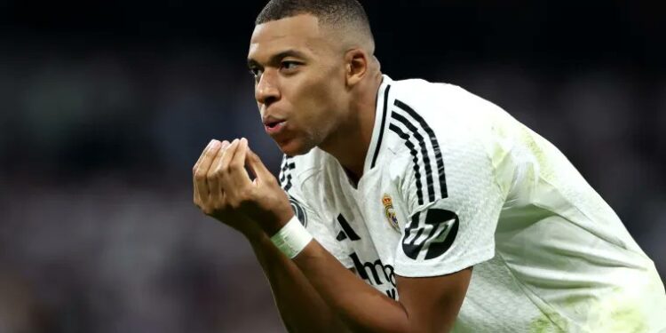 Mbappé Joins Elite El Clásico Scoring Club with Goal Against Barcelona