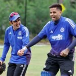 Gambhir and SKY during a practice session