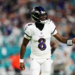 Returning Jackson Leads Ravens to Win at Dolphins