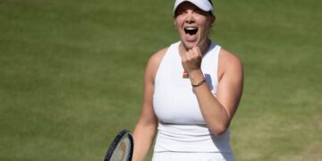Ruthless Anisimova Crushes Gauff to Enter China Open Final