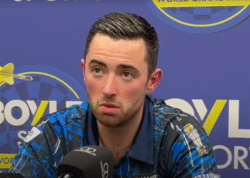 Humphries and Anderson Storm into World Grand Prix Quarters