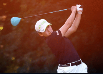 Akie Iwai Leads Lotte Championship After Stellar Opening Round