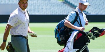Golf Tee or Back Spasm? The Usman Khawaja Question