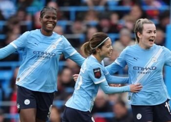 Derby Day Domination: Man City Crush Man Utd 3–0 in WSL