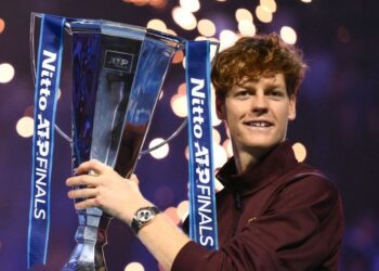 Sinner Lights Up Turin: Italian Star Downs Rival Alcaraz in ATP Finals Thriller