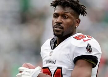 Antonio Brown Waives Extradition, Set to Return to Miami on Attempted Murder Charge