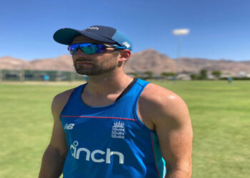 Wood injury concern for England ahead of Ashes opener