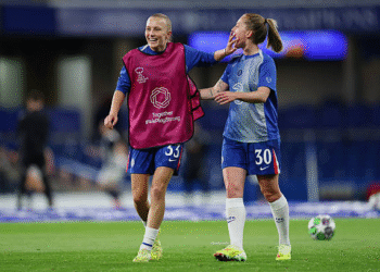 Bompastor defends Hampton amid Earps row