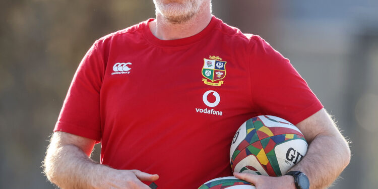 Carre returns as Rees-Zammit named on Wales bench