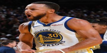 Curry outshines Wembanyama as Warriors edge Spurs