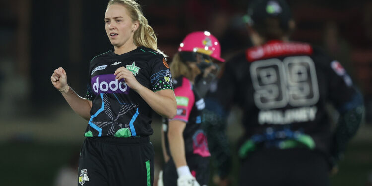 Melbourne Stars bowled Sydney Sixers out for 42 in WBBL