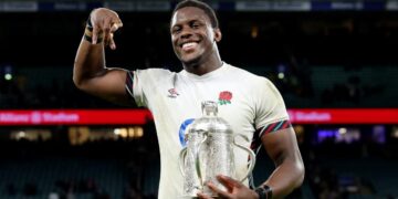 England Fans Pick Their Ultimate XV: A Clash Between 2016 Icons and 2025 Stars