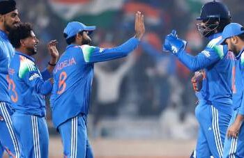 India edge South Africa by 17 runs in ODI run-fest at Ranchi