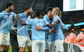 Manchester City Crush Liverpool 3–0 in Guardiola’s 1,000th Game, Sending Title Warning to Rivals