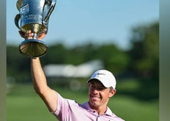 Fitzpatrick Edges McIlroy in Dramatic Dubai Play-Off as Rory Seals Seventh Race to Dubai Crown