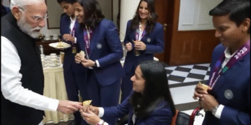 [Watch]Heartfelt Gesture By PM Modi Toward Injured Cricketer Goes Viral At Team Felicitation