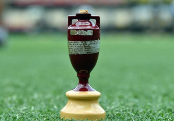 Australia’s High-Stakes Gabba Gamble: Ashes Greats Stunned by Lyon Omission